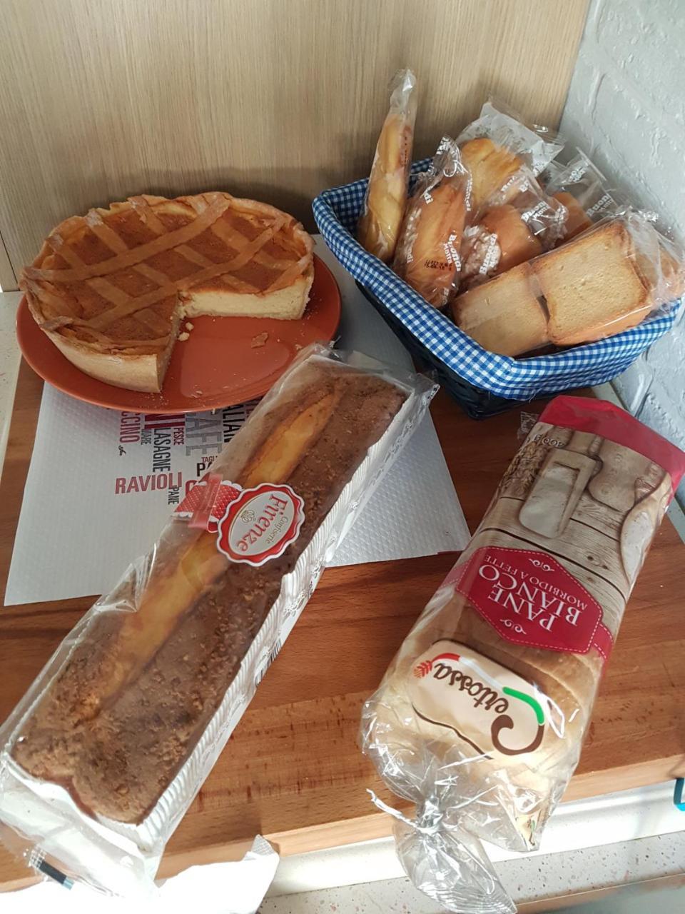 Il Giardino Di Vico Neve Bed & Breakfast Наполи Екстериор снимка